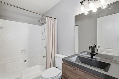 Lakefront living on Lake Arrowhead takes center stage here, with - photo 34