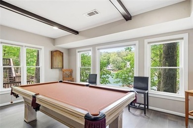 Lakefront living on Lake Arrowhead takes center stage here, with - photo 48