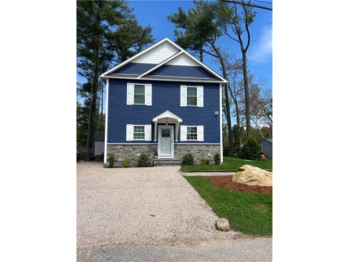 Lake Tiogue Home For Sale in Coventry Rhode Island