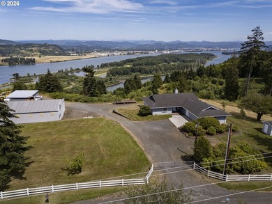 Million Dollar View!! Enjoy breathtaking 150-degree panoramic - photo 1