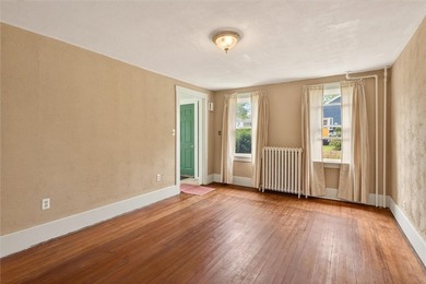 Welcome to this charming 3-bedroom, 2-full-bath Cape Cod nestled - photo 12