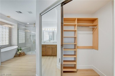 Welcome to this beautifully upgraded, energy-efficient - photo 17