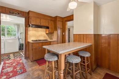 Welcome to this charming 3-bedroom, 2-full-bath Cape Cod nestled - photo 20