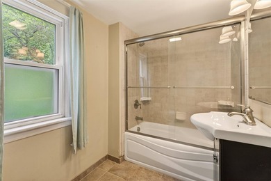 Welcome to this charming 3-bedroom, 2-full-bath Cape Cod nestled - photo 27