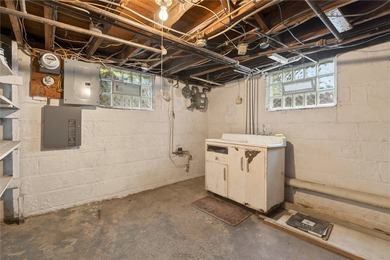 Welcome to this charming 3-bedroom, 2-full-bath Cape Cod nestled - photo 38