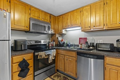 Fantastic condo for sale at Hamilton Bay Condominiums: spacious - photo 12