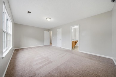 305 Cutter Ct is the kind of home that gives you space - photo 18