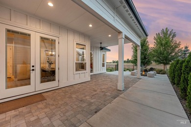 Experience elevated living in this move-in-ready Legacy home - photo 22
