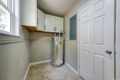 Nestled on 1.7 scenic acres in Hot Springs, Arkansas, this - photo 16