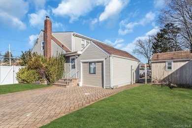 Welcome to your elegant and spacious remodeled, 6+ bedroom, 5 - photo 29