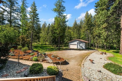Incredible opportunity to own a well loved lake view home in - photo 7