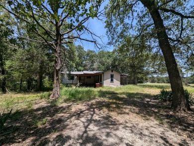 Bonham Lake Home For Sale in Bonham Texas