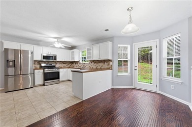 Welcome home to this beautifully designed 4-bedroom, 2.5-bath - photo 12