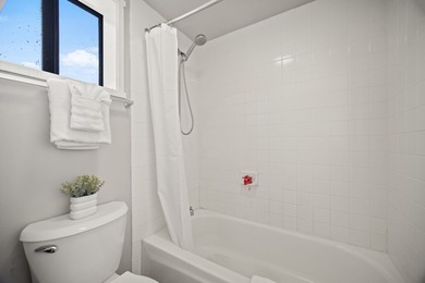 Stunning Oceanfront 1BD/1BA Condo at Sealodge - Prime End-Unit - photo 15