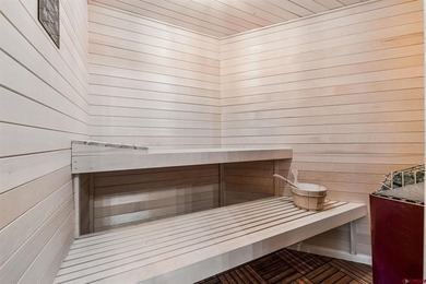 Kristin C Daly, Wells Group Real Estate, C:,,: Step into your - photo 22