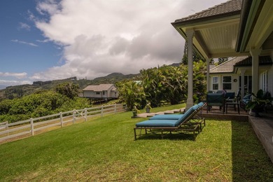 The road up to 21 Hulumanu Place winds along a dramatic - photo 27