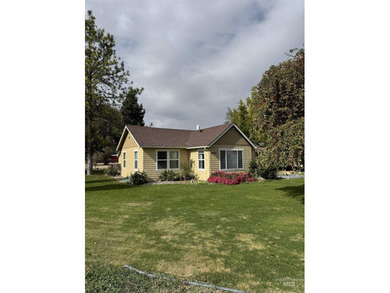 Lake Lowell Home For Sale in Nampa Idaho