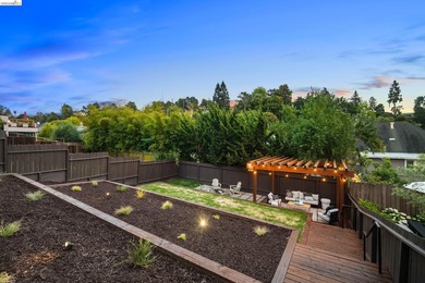 Nestled in Oakland's coveted Crocker Highlands neighborhood, 799 - photo 36