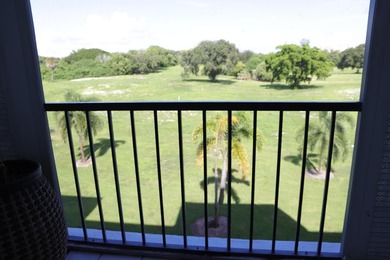 2/2 condo at east of Boca raton. 4th floor, elevators, just - photo 19