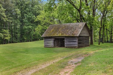 There is a Hidden Valley only 2 hours north of Atlanta where - photo 20