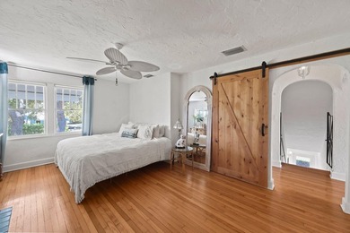 Rare opportunity to own a piece of Lake Worth Beach history in - photo 26