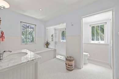 Rare opportunity to own a piece of Lake Worth Beach history in - photo 27