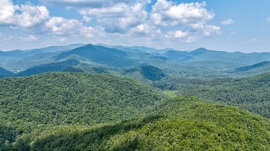 There is a Hidden Valley only 2 hours north of Atlanta where - photo 33