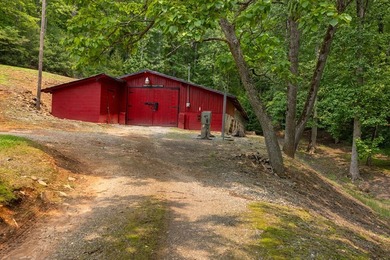 There is a Hidden Valley only 2 hours north of Atlanta where - photo 39