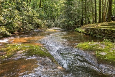 There is a Hidden Valley only 2 hours north of Atlanta where - photo 59