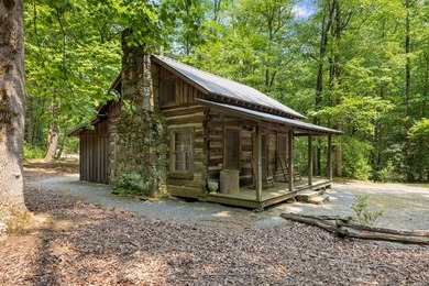 There is a Hidden Valley only 2 hours north of Atlanta where - photo 60