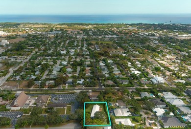 Nestled on a quiet cul-de-sac in the highly coveted Lake Ida - photo 2