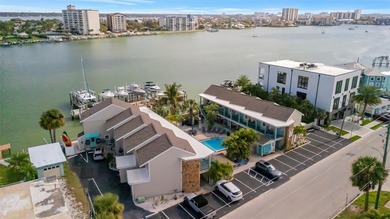 Exceptional Waterfront Investment Opportunity at Five Palms Mini - photo 3