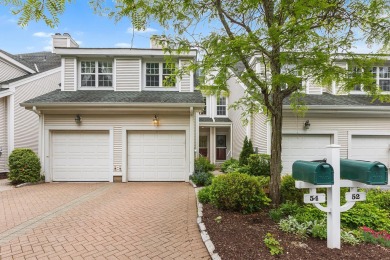 Lake Home For Sale in Bedford Hills, New York