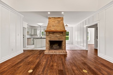 Experience the perfect blend of peaceful country living and - photo 12