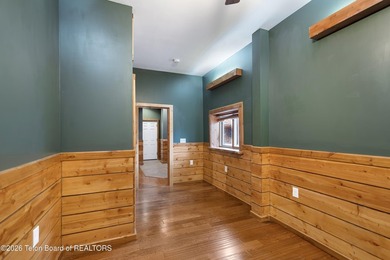 Located in the town of Dubois, this versatile live/work property - photo 12