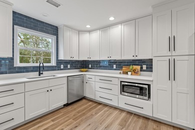 This wonderful renovated, turnkey home features 5 spacious - photo 16