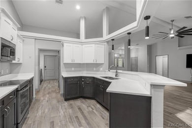 Welcome to luxury waterfront living on the infamous Rainbow - photo 20