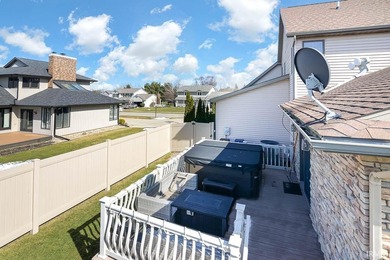 This house has a 2.49% ASSUMABLE MORTGAGE! Located on the 7th - photo 30