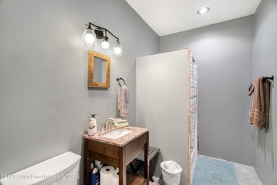 Located in the town of Dubois, this versatile live/work property - photo 30