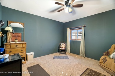 Located in the town of Dubois, this versatile live/work property - photo 32
