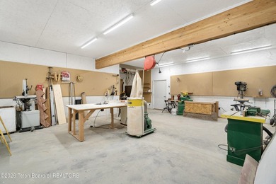Located in the town of Dubois, this versatile live/work property - photo 34