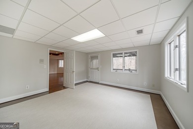 Located in the sought-after Estates section of Horseshoe Bend - photo 39