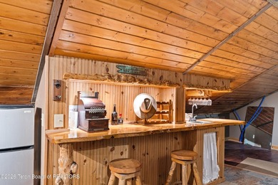 Located in the town of Dubois, this versatile live/work property - photo 44