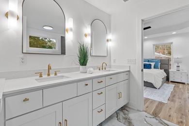 This wonderful renovated, turnkey home features 5 spacious - photo 46