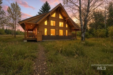 Lake Home For Sale in Mccall, Idaho