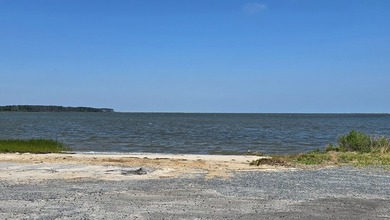 Schooner Bay is a small development just minutes from the town - photo 7