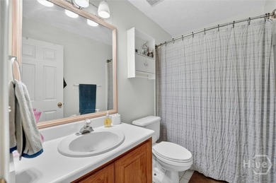 Welcome to 18 Angel Oaks Drive, a bright and inviting Wilmington - photo 14