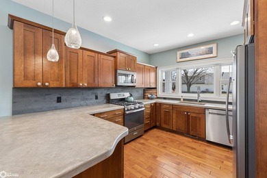 BRAND NEW ROOF! Tucked just off coveted North Shore Drive, this - photo 15