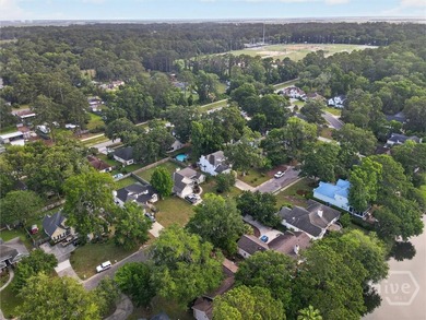 Welcome to 18 Angel Oaks Drive, a bright and inviting Wilmington - photo 31