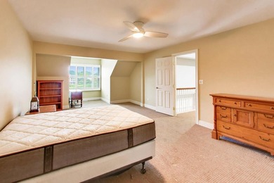 Stunning Updated Home with Water Views in Wedgewood! Welcome - photo 31